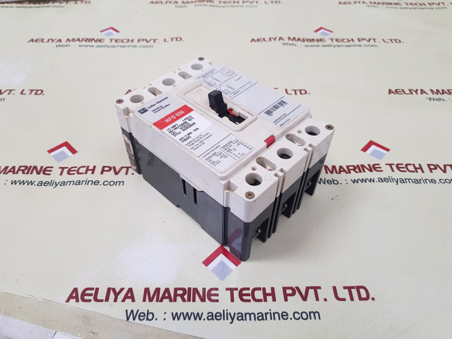 Cutler-hammer hfd3125 industrial circuit breaker 600 vac 3 poles
