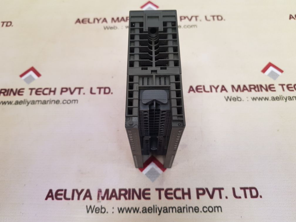 Siemens 6es7 323-1bl00-0aa0 digital i/o module di16/do16xdc 24v/0.5a