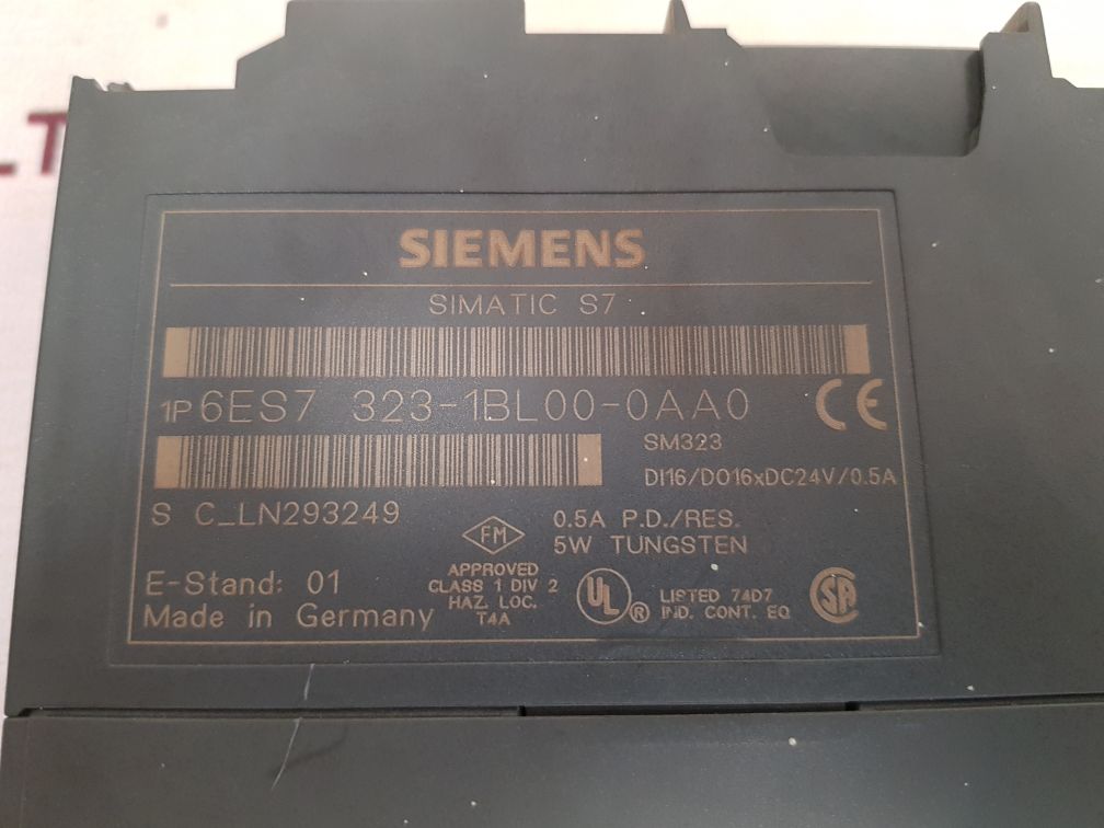 Siemens 6es7 323-1bl00-0aa0 digital i/o module di16/do16xdc 24v/0.5a