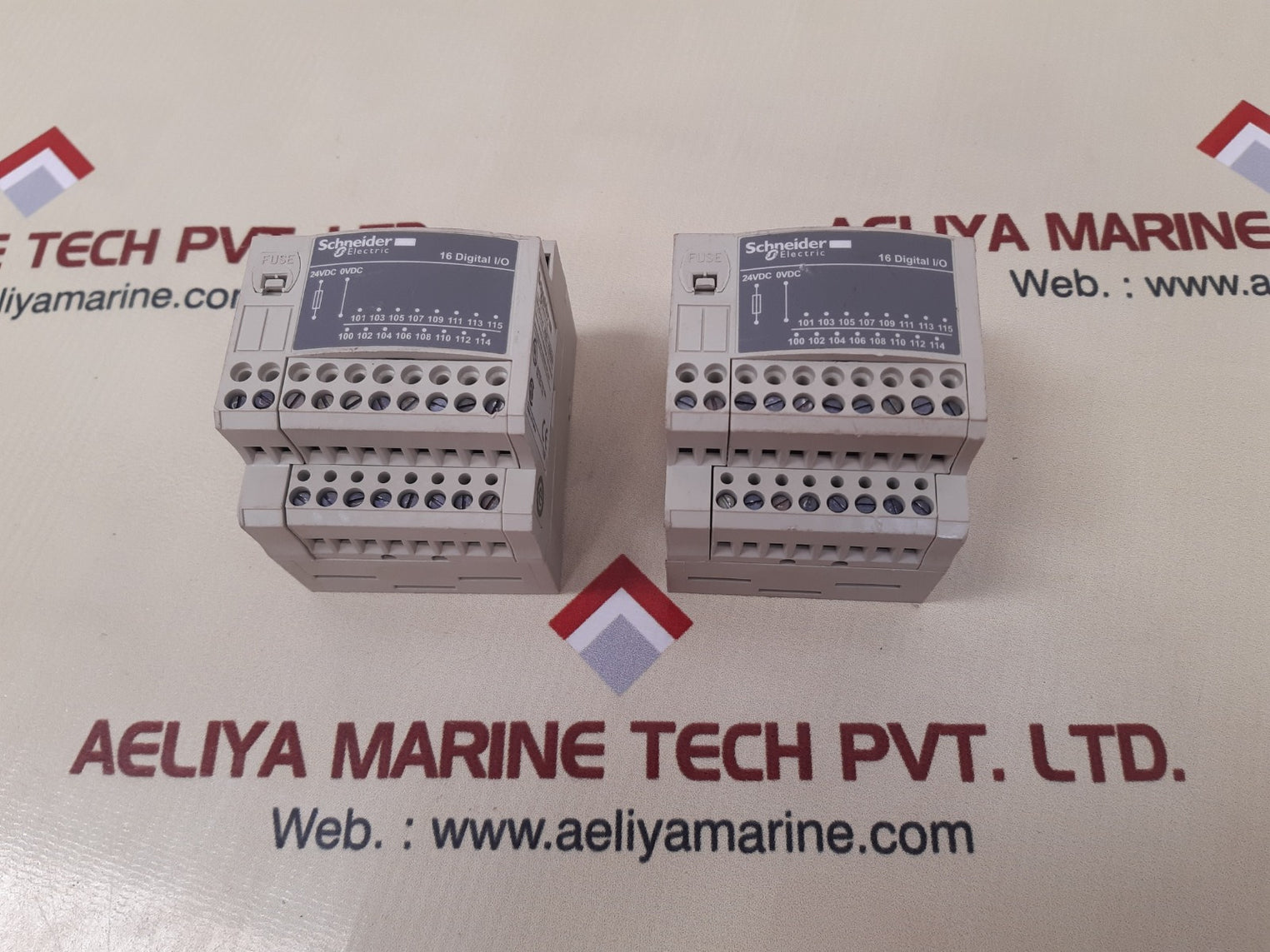 Schneider Electric Modicon Abe7-h20E000 16 Digital I/O Module