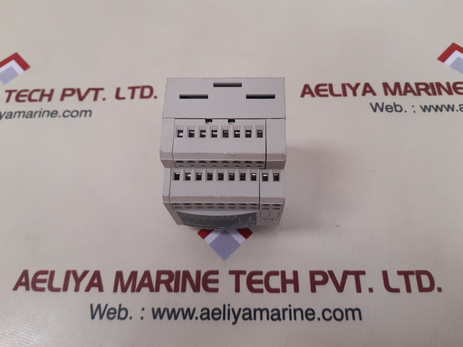 Schneider Electric Modicon Abe7-h20E000 16 Digital I/O Module