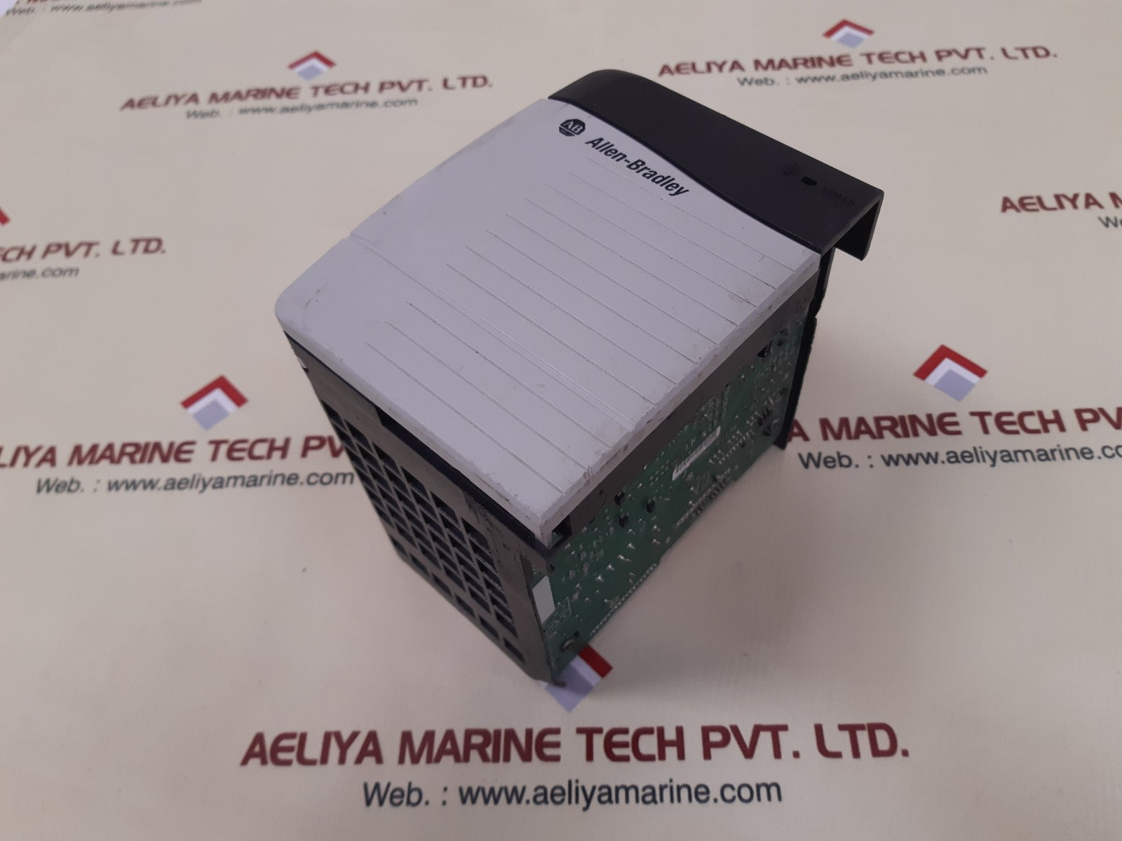 Allen-bradley 1756-pa75 ser b controllogix ac power supply