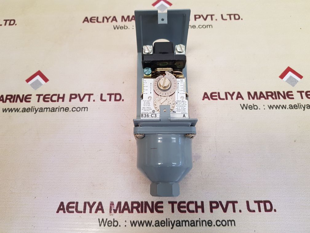 Allen-bradley 836-c3 ser.a pressure switch 80 psi/5.5bar