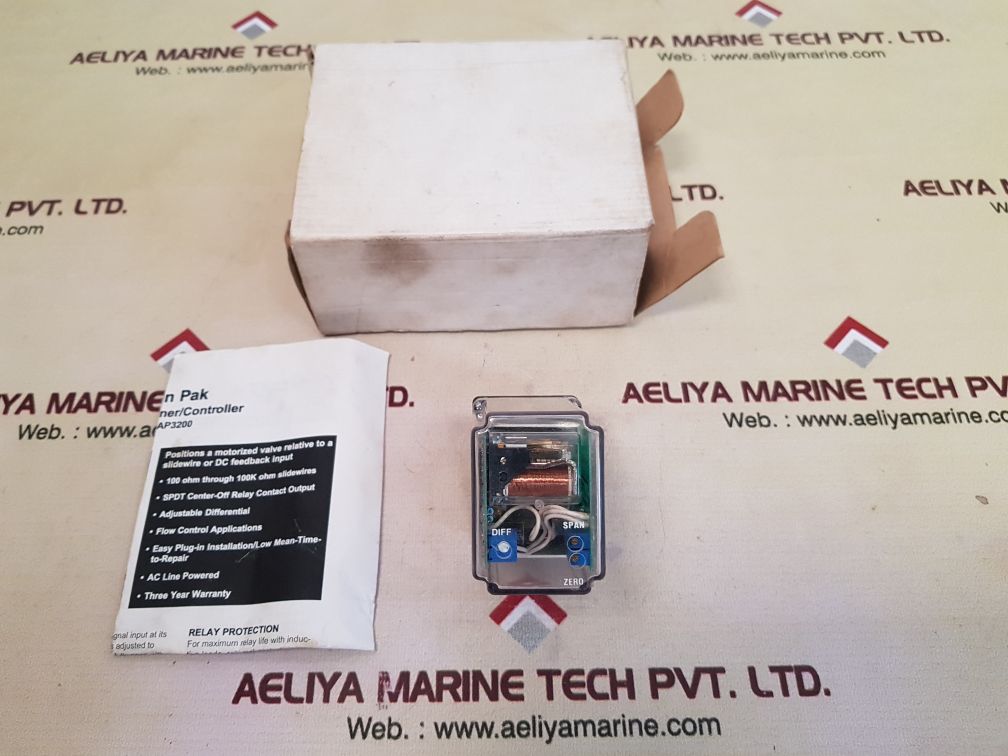 Action instruments 3200-232-2 valve positioner/controller