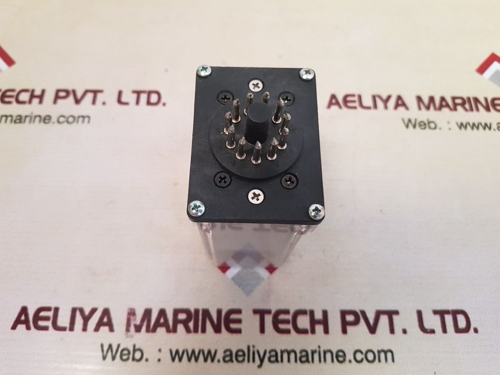 Action instruments 3200-232-2 valve positioner/controller
