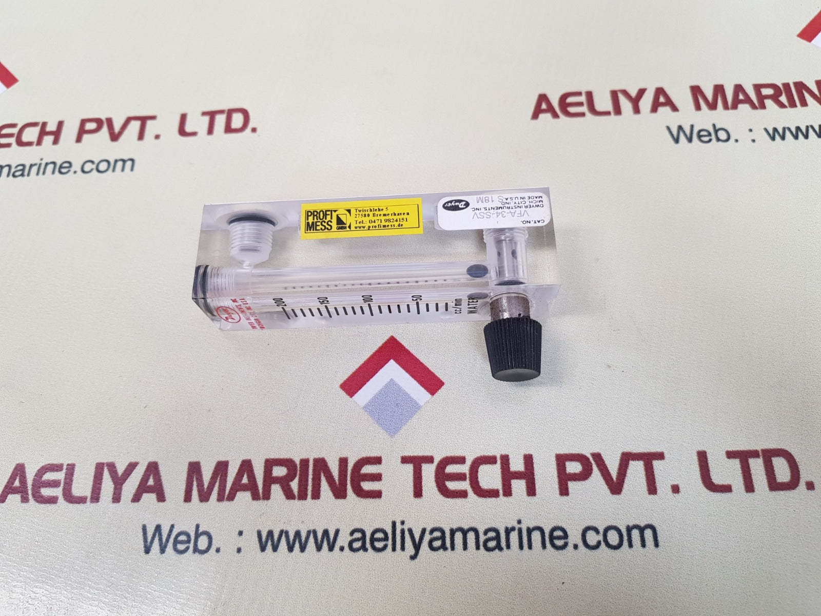 Dwyer Vfa-34-ssv Flowmeter 50 To 220 Cc/Min Water