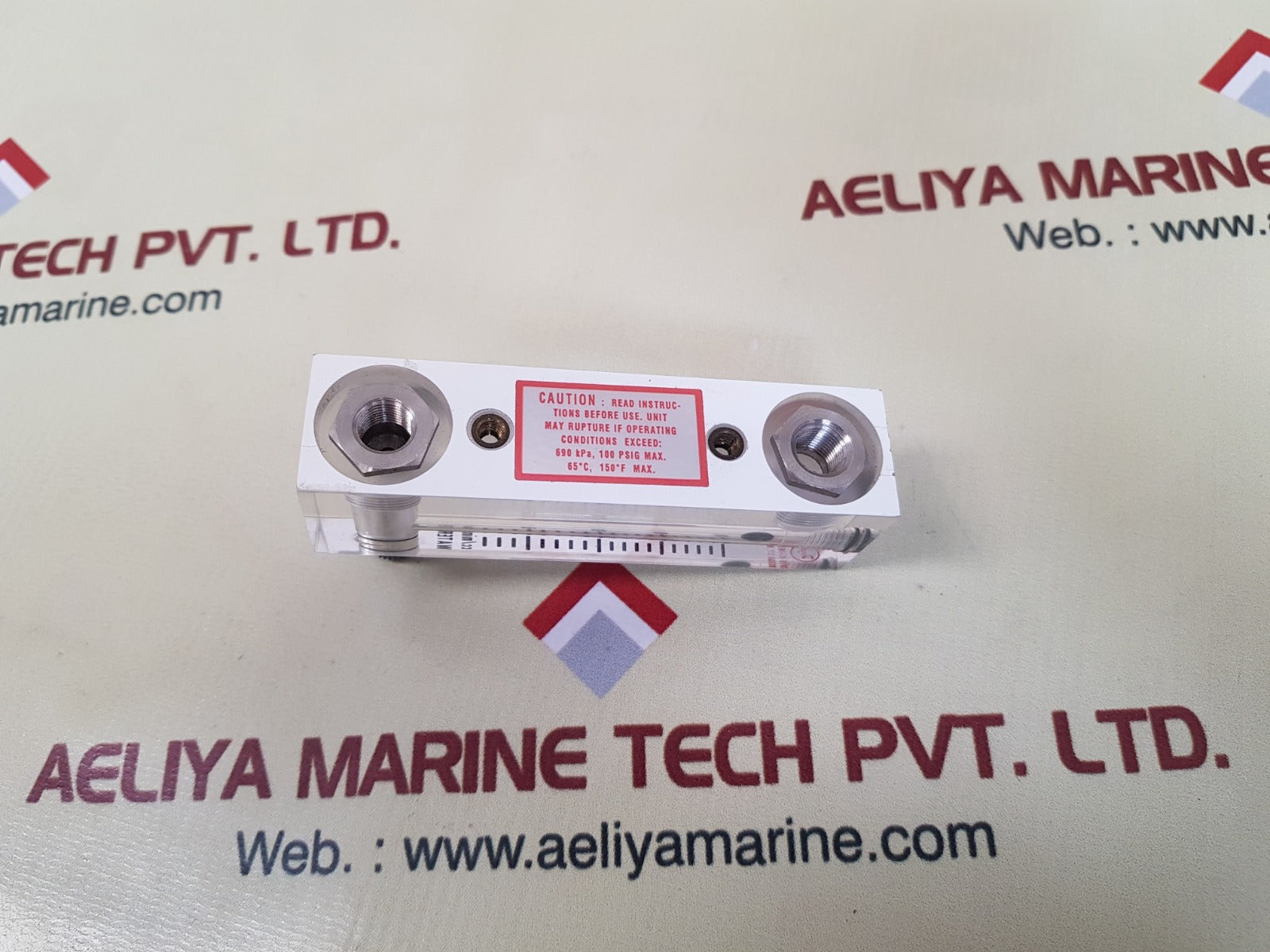 Dwyer Vfa-34-ssv Flowmeter 50 To 220 Cc/Min Water