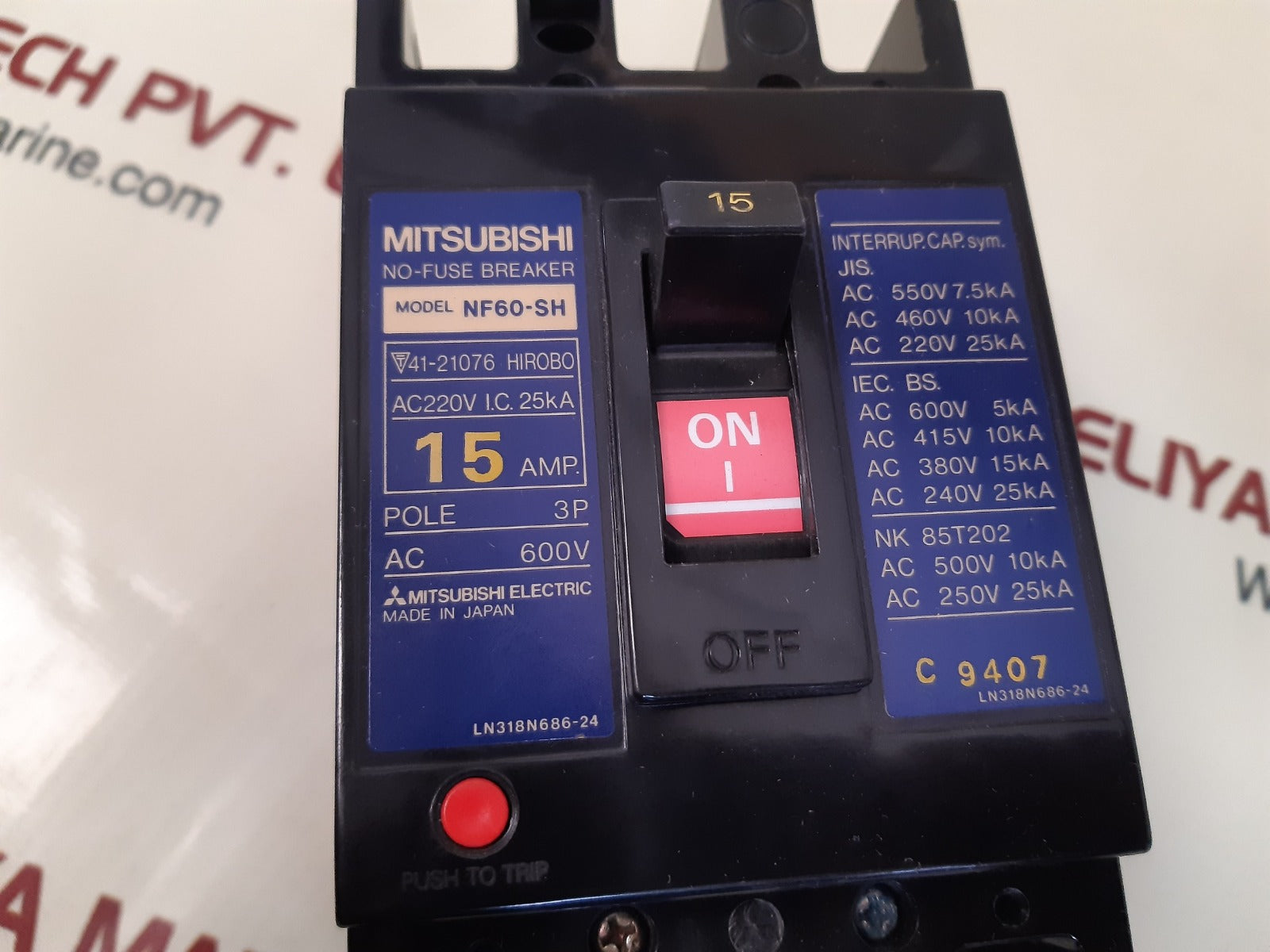 Mitsubishi Electric Nf60-sh No Fuse Breaker 15Amp