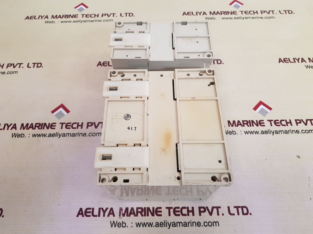 Mitsubishi melsec fx-16mr with fx-4ad programmable controller