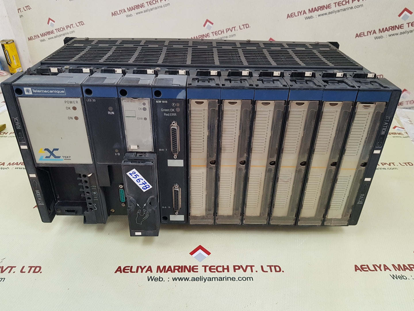 Telemecanique tsx7,tsxrkn82,les 20,aem 16 02,aem 1613, tsx det 32 42 module rack 