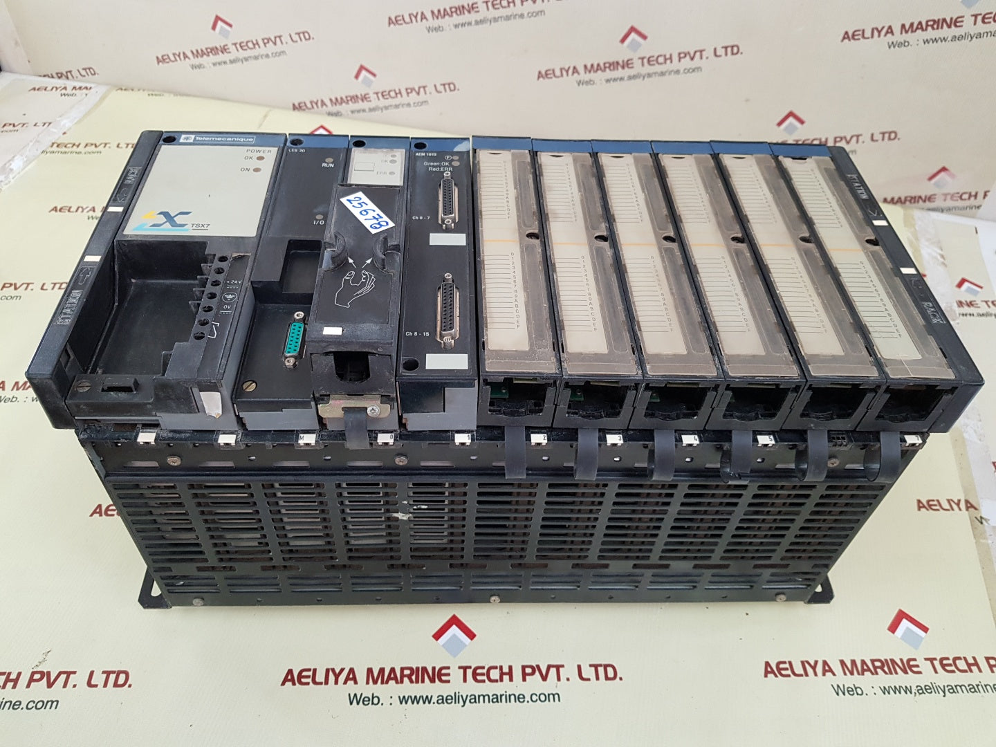 Telemecanique tsx7,tsxrkn82,les 20,aem 16 02,aem 1613, tsx det 32 42 module rack 