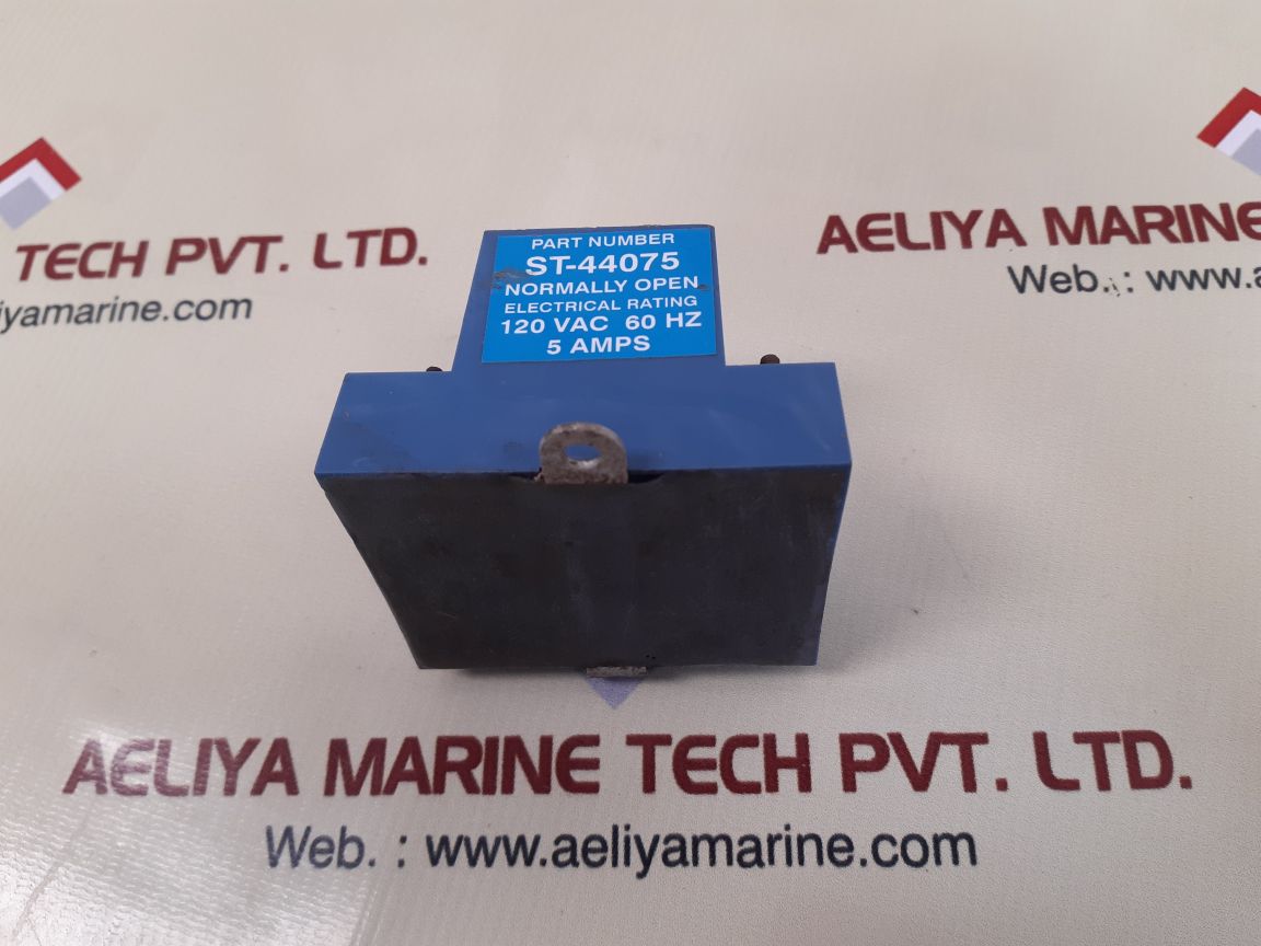 Gems st-44075 safe-pak sensors 120 vac 60 hz used