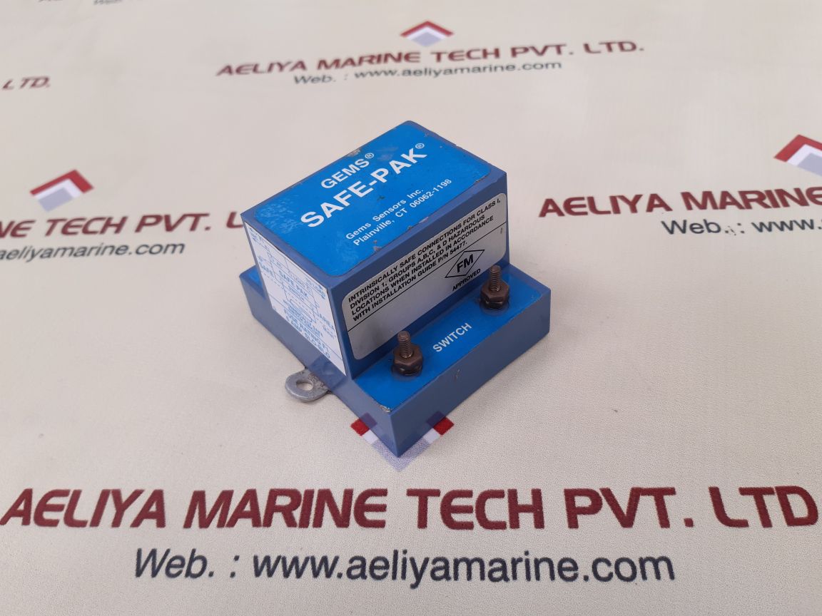 Gems st-44075 safe-pak sensors 120 vac 60 hz used