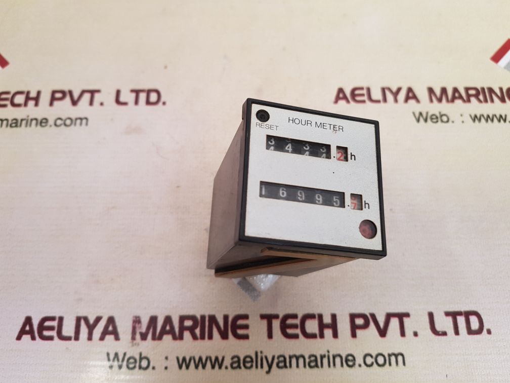 Matsushita th401s hour meter 100v ac 50/60hz