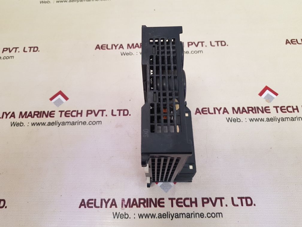 Allen-bradley 1764-24bwa ser b micro logic base unit 1500