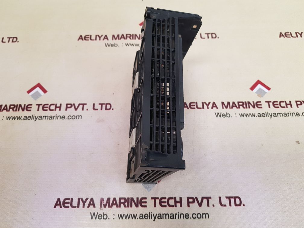 Allen-bradley 1764-24bwa ser b micro logic base unit 1500