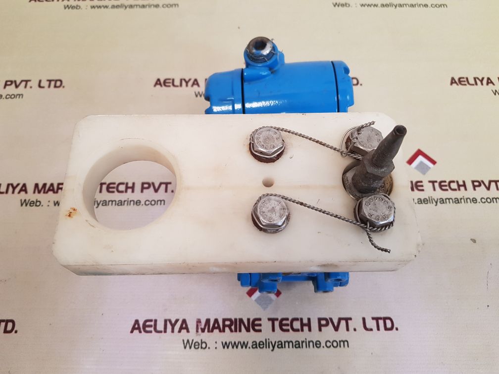 Azbil at9000 advanced transmitter gtx31d-eaaadcb-af 1axa1-a2w1