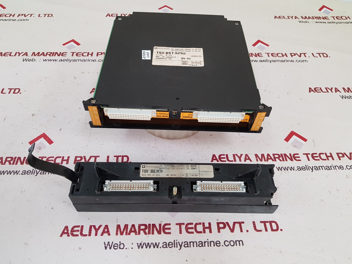 Telemecanique tsx-dst-3292 output module