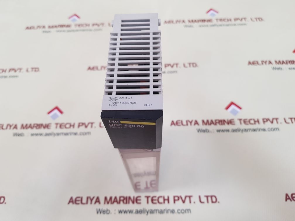 Schneider 140drc83000 modicon output module