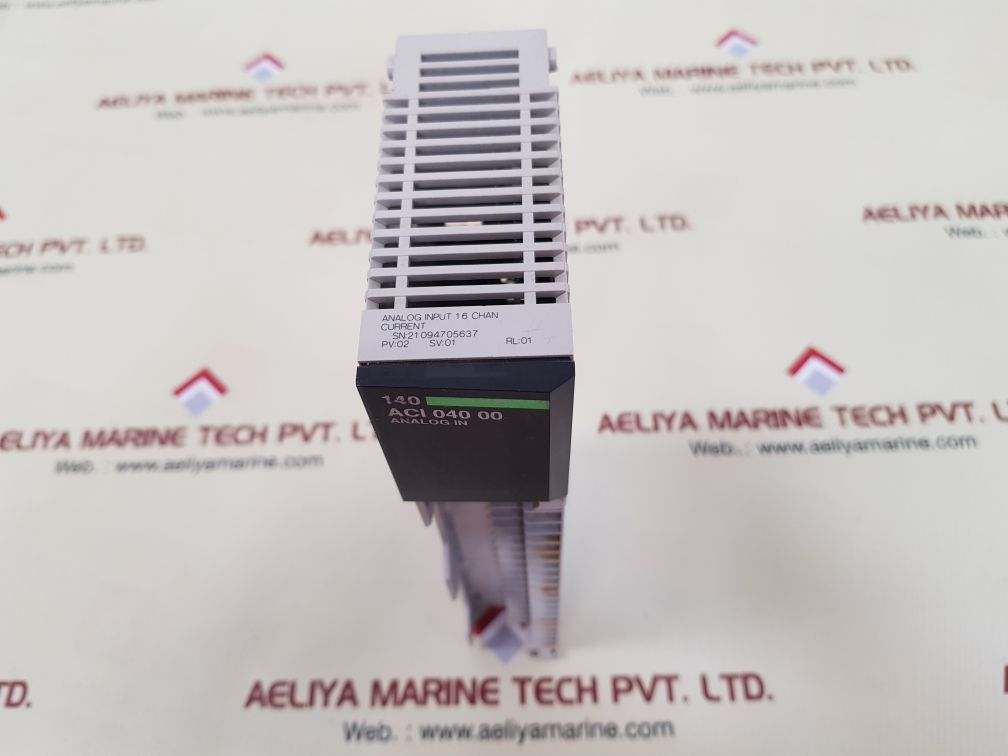 Schneider 140aci04000 analog input module pv: 02