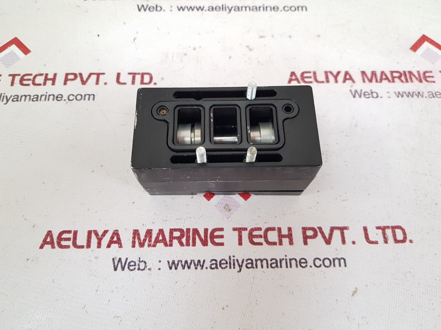 Mecman 565-231 000-1 directional valve 
