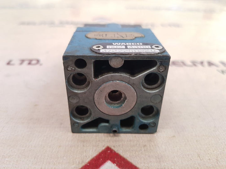 Wabco 3722250220 pneumtic direction valve 10 bar