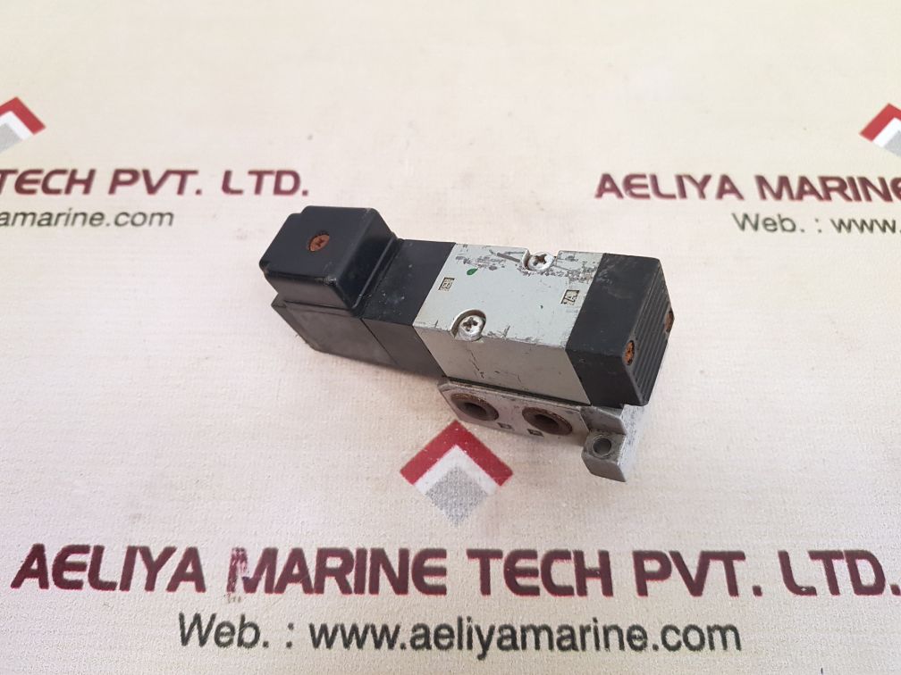 Fontal pcs2406 100 solenoid valve 0.2~0.8mpa used