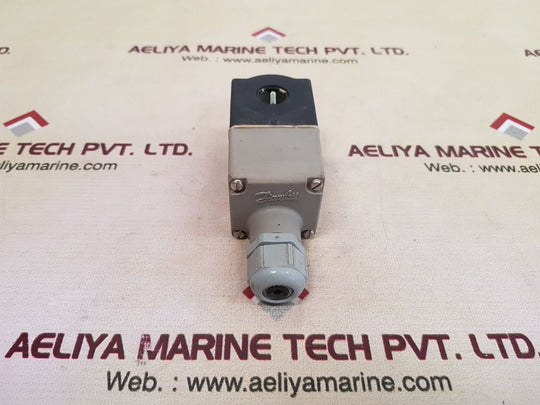 Danfoss 018z7960 solenoid valve coil
