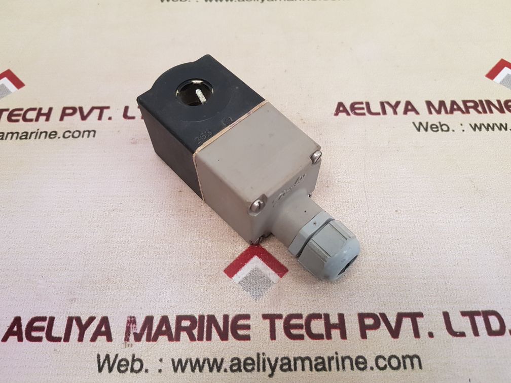 Danfoss 018z7960 solenoid valve coil