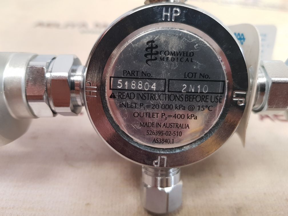 Comweld 518804 medical oxygen regulator 0 to 30000 kpa