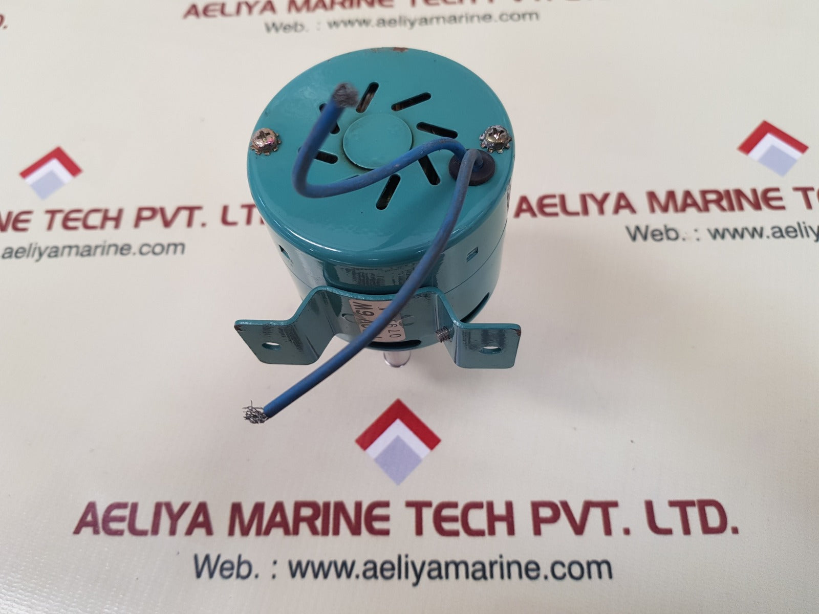 Iwaki md-10a mini magnetic pump m0873818