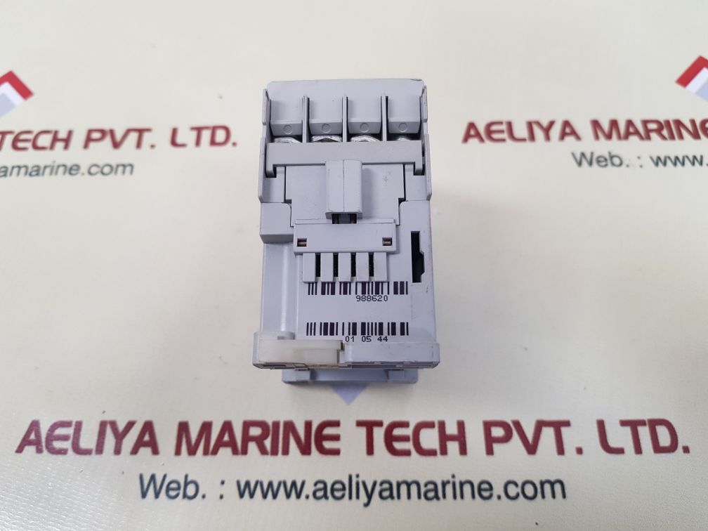 Allen-bradley 100-c16*10 ser.b contactor USed
