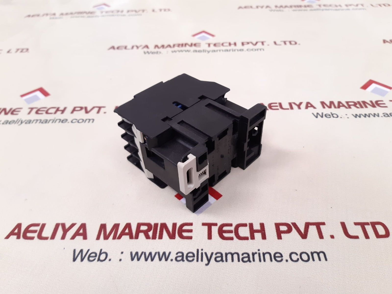 Telemecanique Lc1 D0910 Contactor