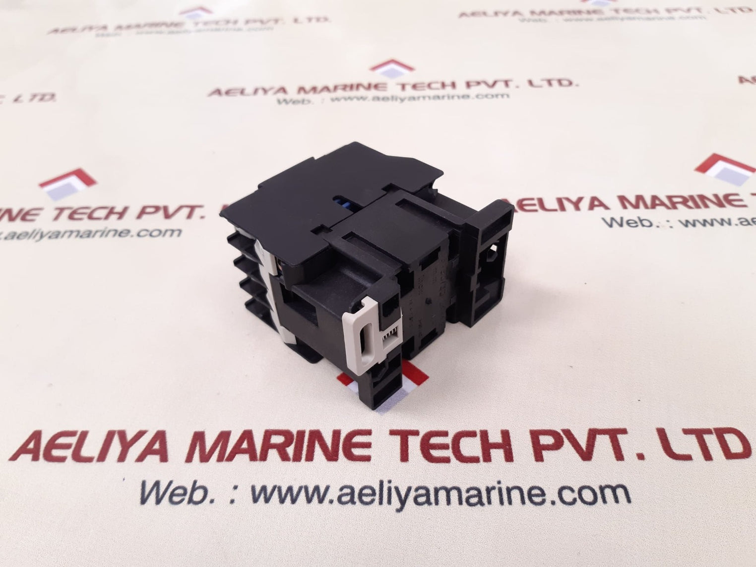 Telemecanique Lc1 D0910 Contactor