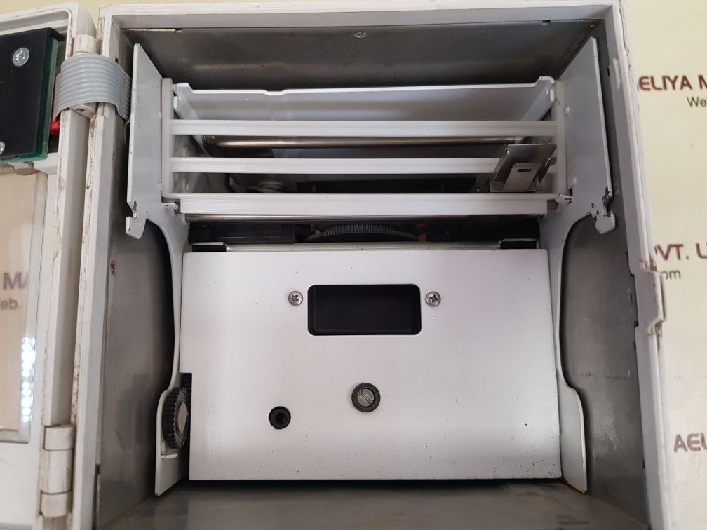 Abb commander cr 100 digital chart recorder