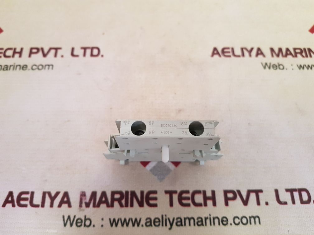 Siemens 3Rh1921-1Ea11 Auxiliary Switch Block
Siemens
Auxiliary Switch Block
3Rh1921-1Ea11
*E06*
Nq070430
Nq070510
Iec 60947
Vde 0660
Ieac-12 10A/Ui 500V
Aux.Contacts
A300/Q300
10A/240V Gen.Use
4 011209 293526
Made In Turkey
Weight: 50 Gm
