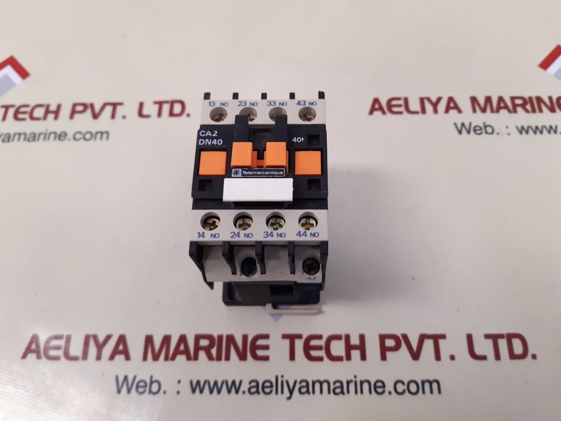 Telemecanique ca2 dn40 40e control relay 440v