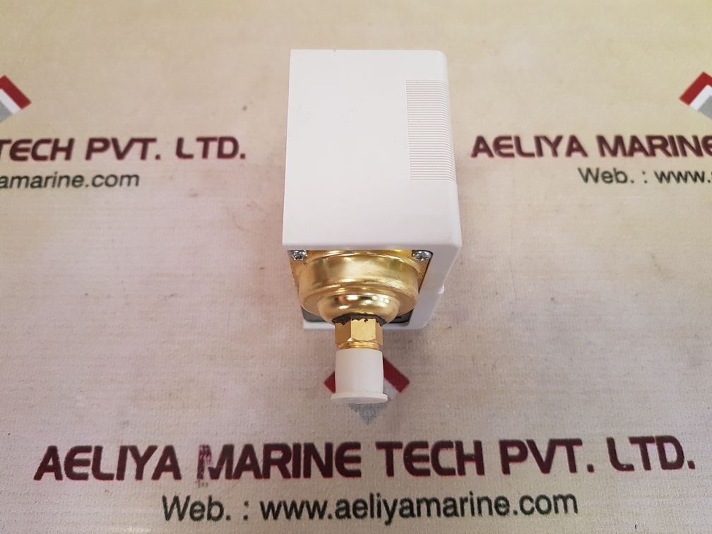 Saginomiya sns-c106q3a pressure controls switch 0.1 to 0.4 mpa