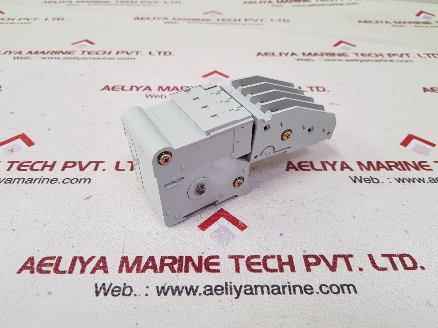 Terasaki axr-004 auxiliary switch unit
