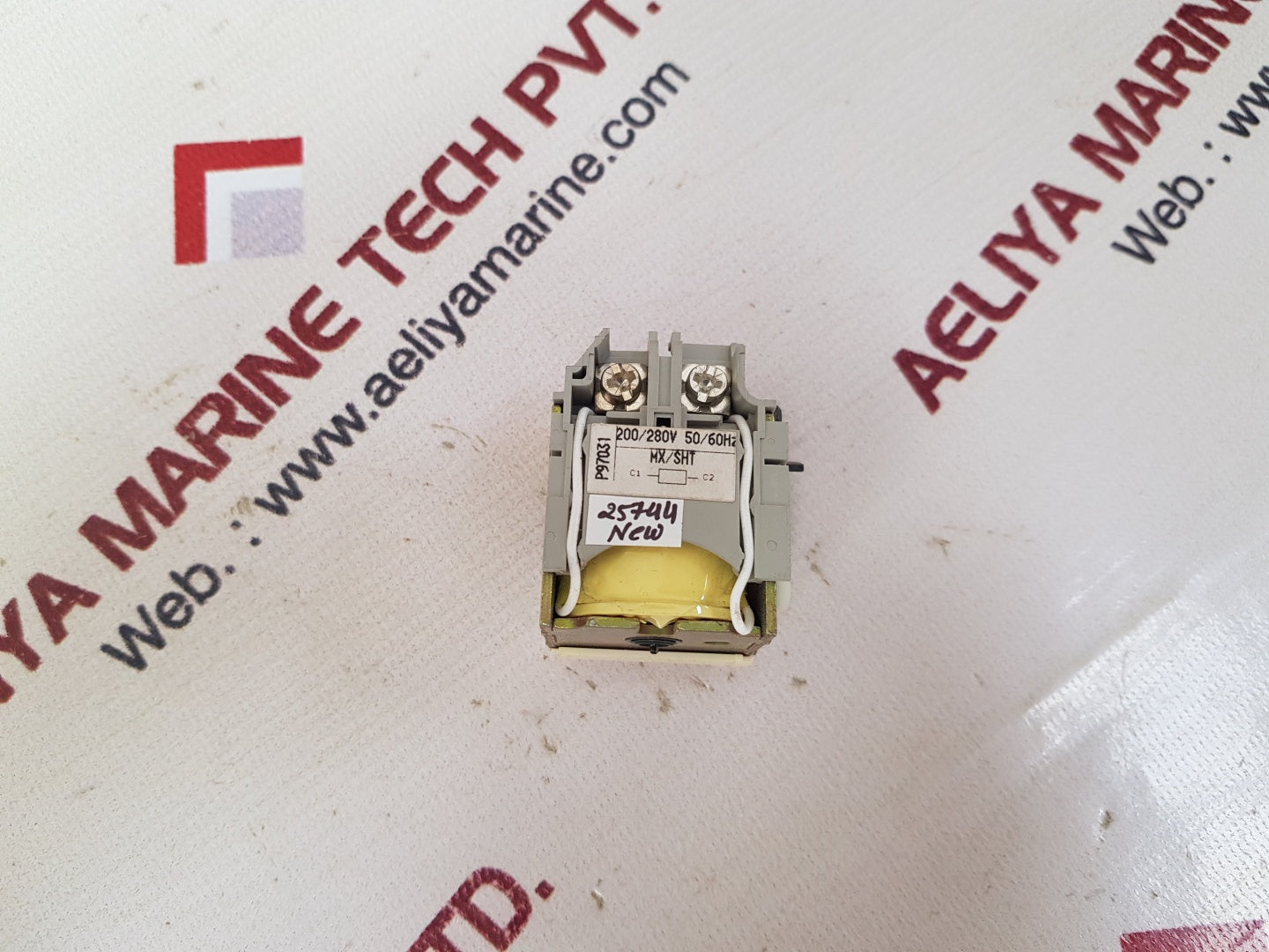 Merlin gerin mx/sht 29387 compact