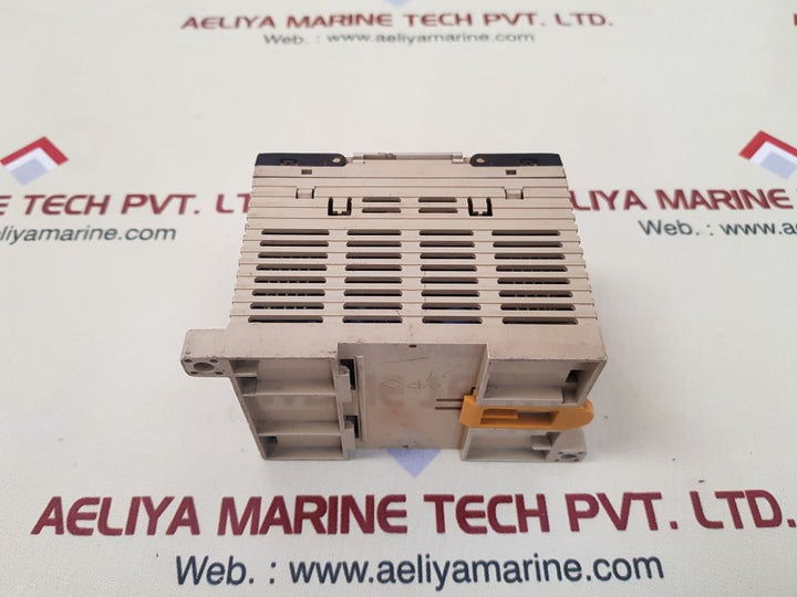 Omron cpm1a-10cdr-a-v1 programmable controller 100-240vac