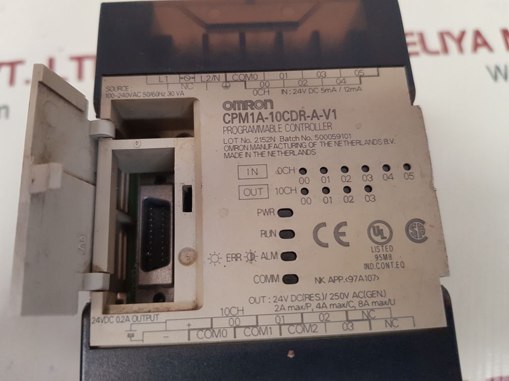 Omron cpm1a-10cdr-a-v1 programmable controller 100-240vac