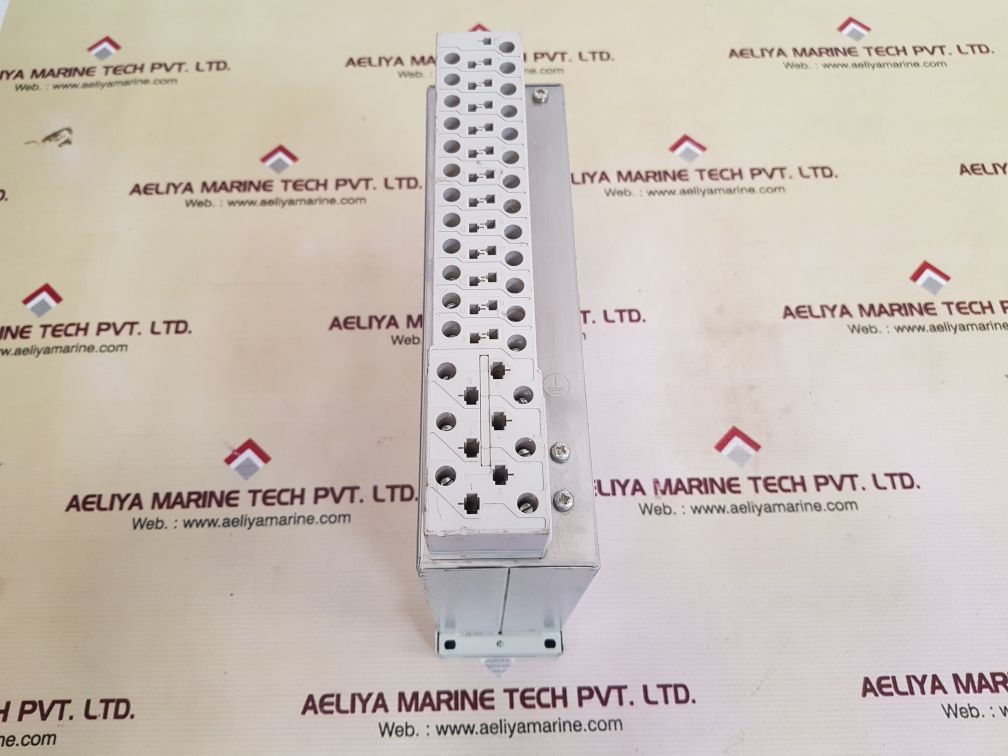 Siemens 7ss6010-5ea00-0aa0/bb busbar protection