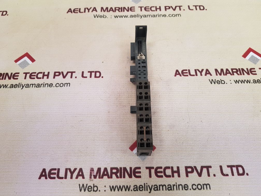 Siemens 6es7 193-4ca40-0aa0 terminal module