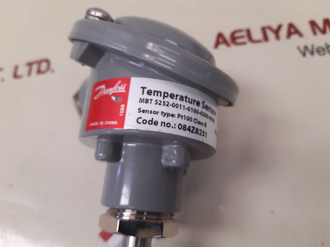 Danfoss pt100 class b temperature sensor mbt 5252-0011-0100-0300-0000