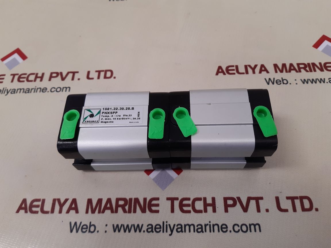 Pneumax 1581.32.30.25.b compact cylinder