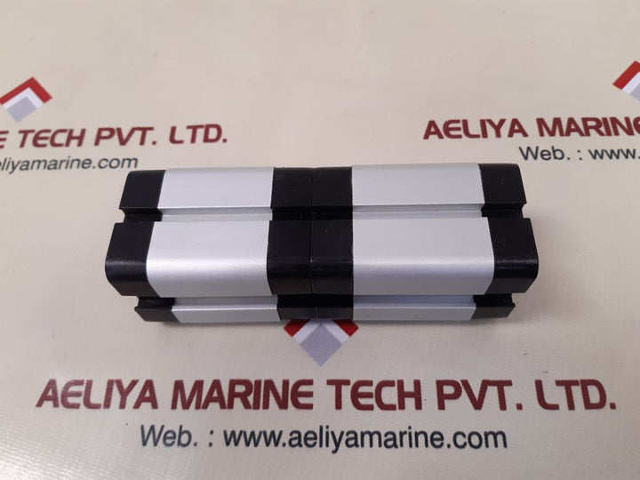Pneumax 1581.32.30.25.b compact cylinder