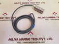 Omron e2e2-x10c2 proximity sensor