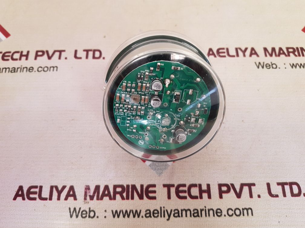 Royce thompson oasis 1000 lighting controller sensor switch