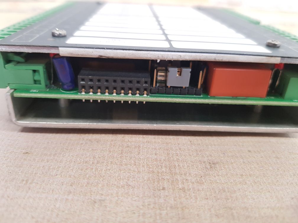 Praxis automation 98.6.030.703 i/o board id: 175